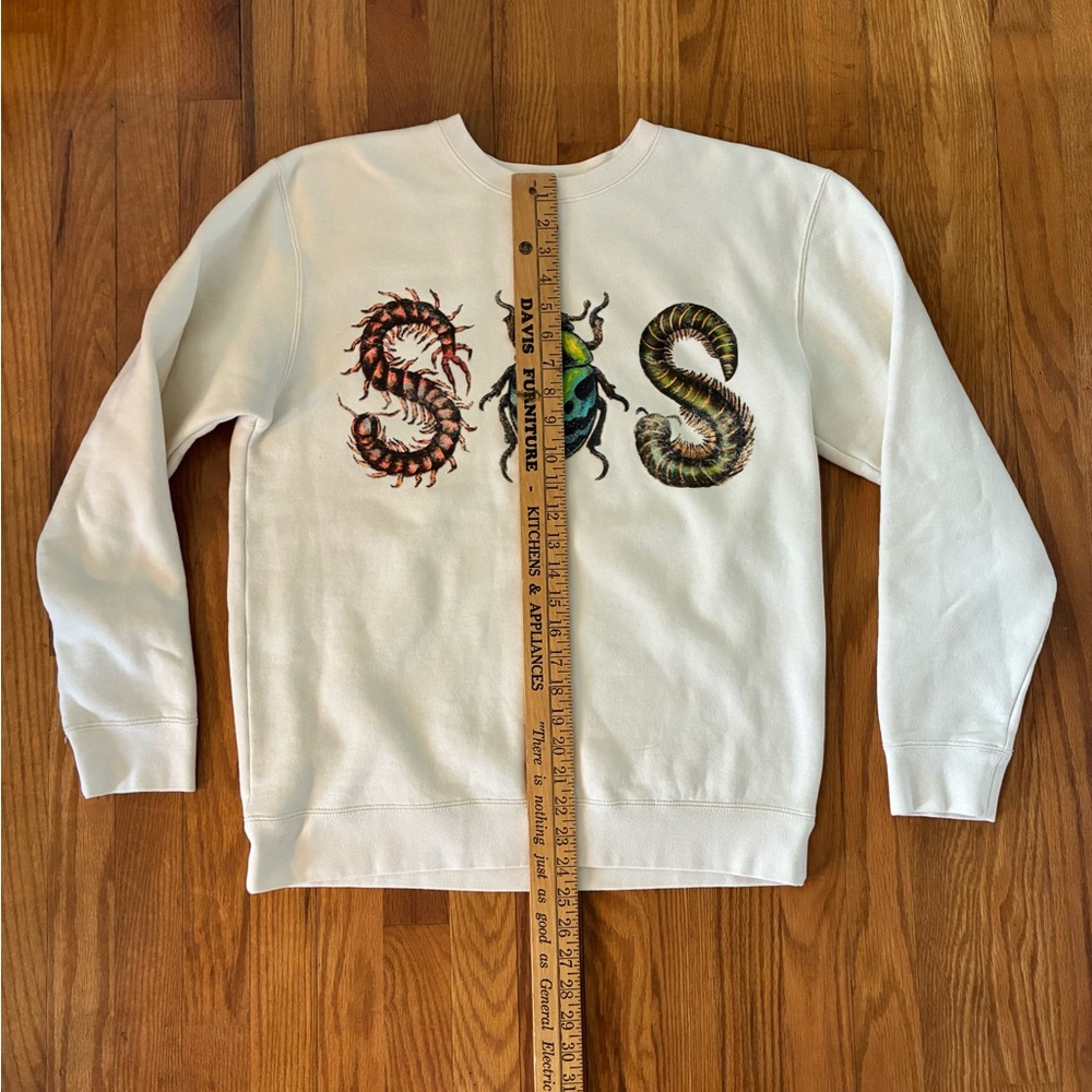 SZA SOS Bug Grand National Tour Crewneck Sweatshirt Size Medium Cream Color - Picture 7 of 9